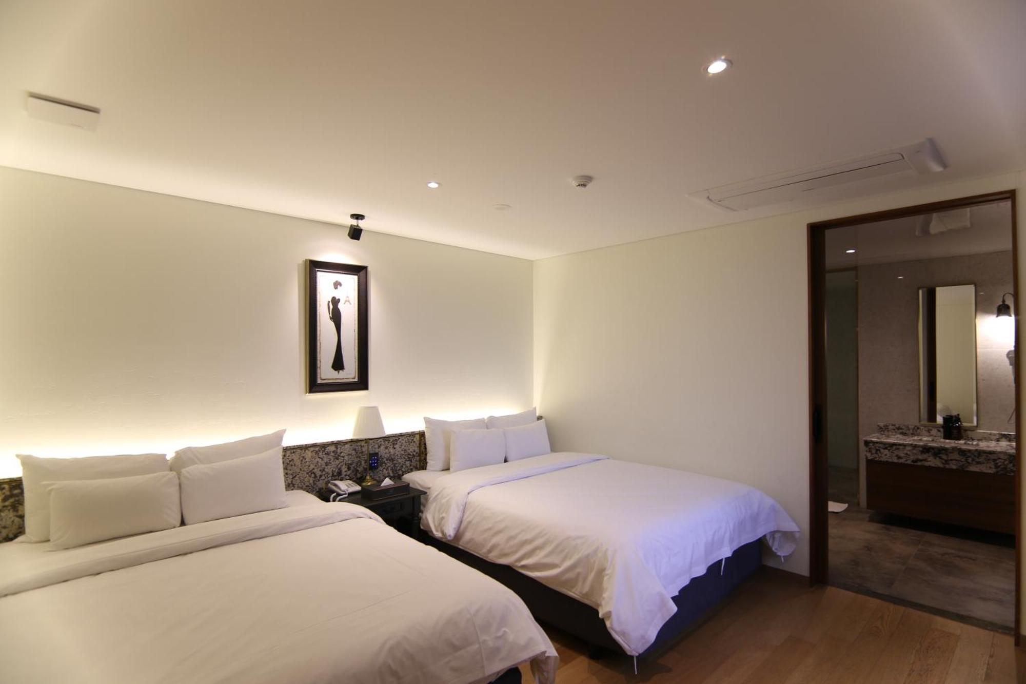 Suncheon Hotel Gite Quarto foto